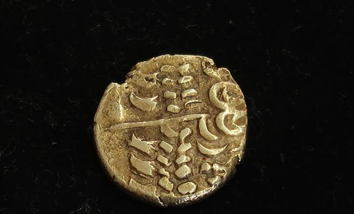 Iron Age Celtic gold coin found at Pen-y-dinas Hillfort on the Great Orme.